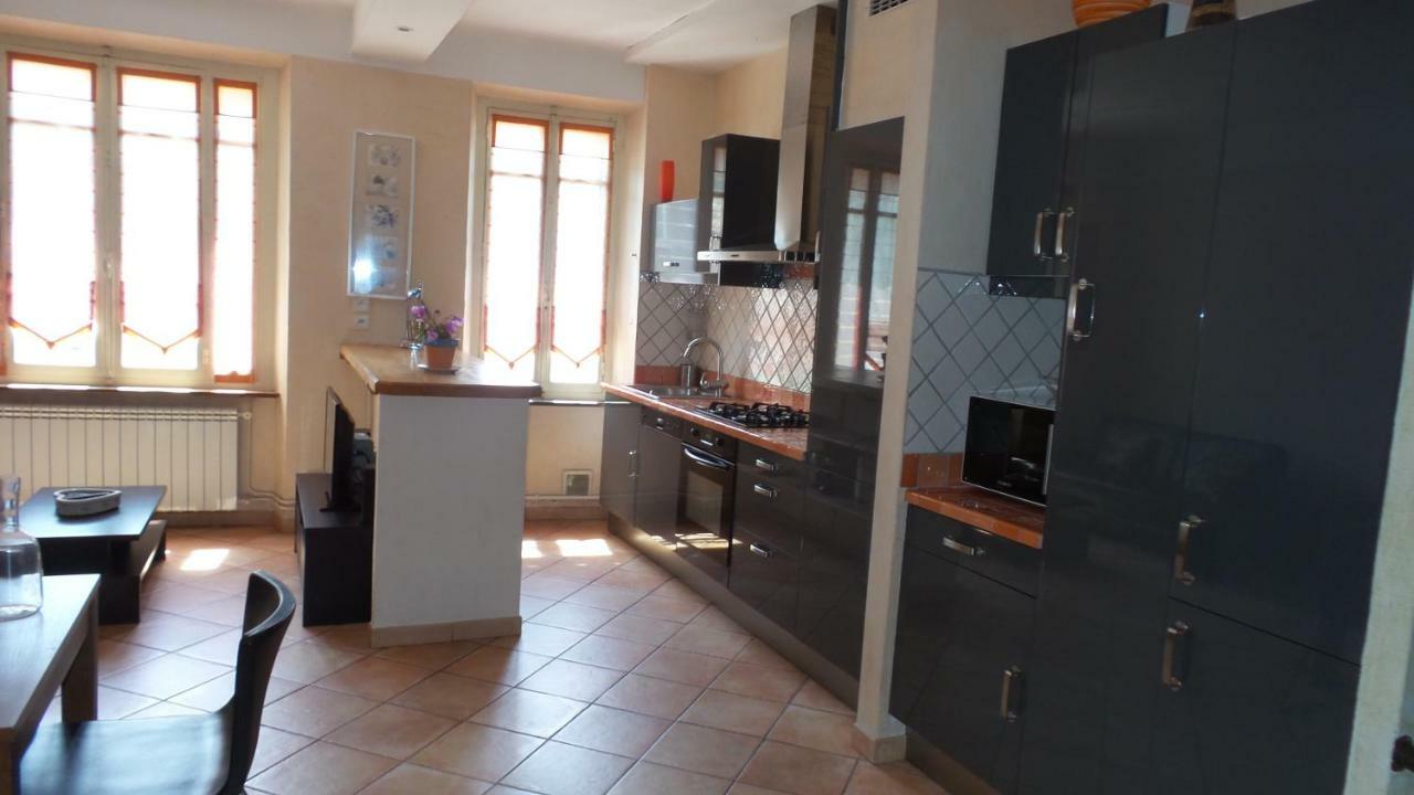 Spacieux Logement Face A La Cite Medievale Carcassonne Exteriör bild